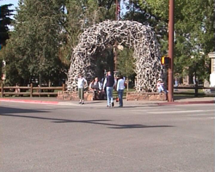 Torbogen aus laute Geweihen